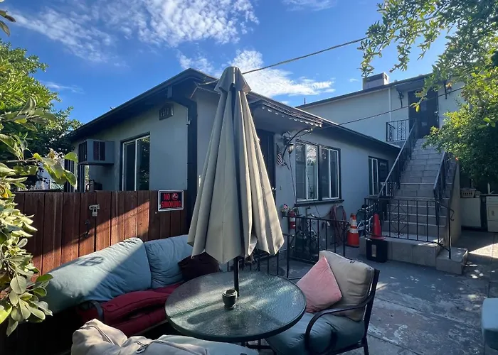 Timen House Hostel Los Angeles